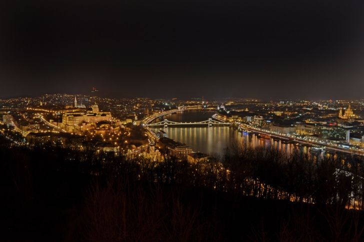 Boedapest bij nacht